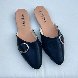 Flat heel ballet flats, black silk flat loafers, size 8 with mini heel